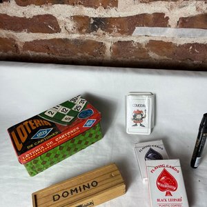 Lote de Juegos de Mesa: Lotería, Dominó y Naipes - imagen 2