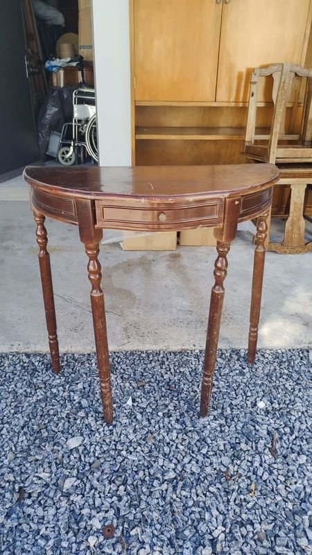 Item 869985 - Image 0