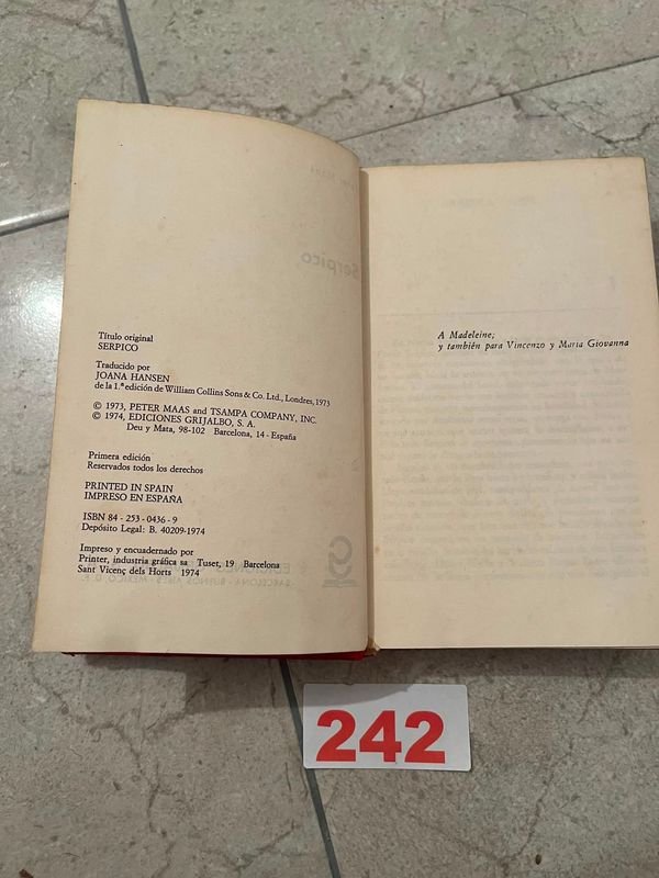 Libro "Serpico" de Peter Maas, Edición Grijalbo 1974