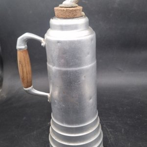 Termo Antiguo Decorativo de Acero - imagen 4