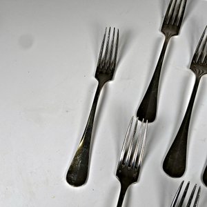 Catorce Tenedores de Comida Christofle Metal Plateado - imagen 4