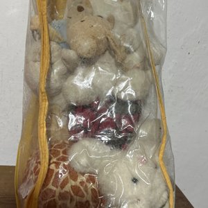 Lote siguiente: Lote de Peluches Variados en Bolsa Plástica
