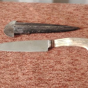 Cuchillo Artesanal con Mango de Guampa y Vaina de Cuero - imagen 6