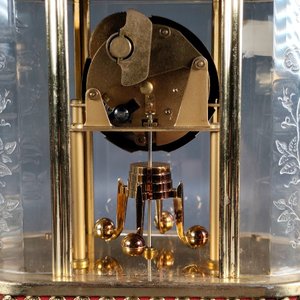 Reloj de Mesa Musical Schmid 8 Días con Caja en Relieve - imagen 9