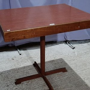 Lote anterior: Mesa Rectangular con Tapa de Cerámica y Base de Hierro