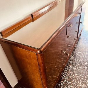 Bargueno de madera con 2 puertas, 4 cajones y tapa de vidrio - imagen 4