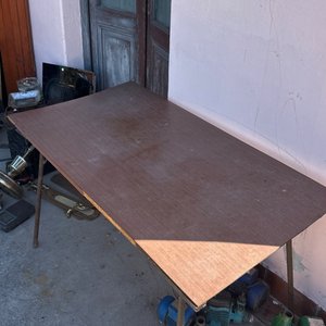 Lote anterior: Mesa de madera rectangular