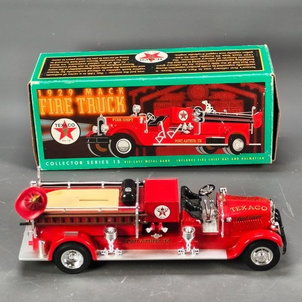 Colección de vehículos de bomberos y juguetes de alta calidad - imagen 1