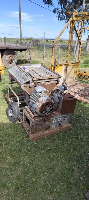 Equipo Revocador Industrial con Motor Eléctrico