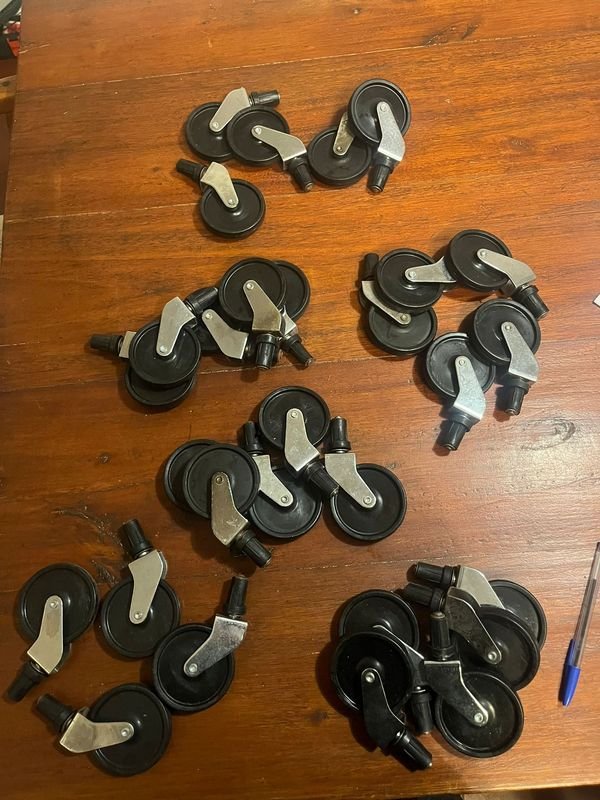 Ruedas planas para muebles - 45 unidades