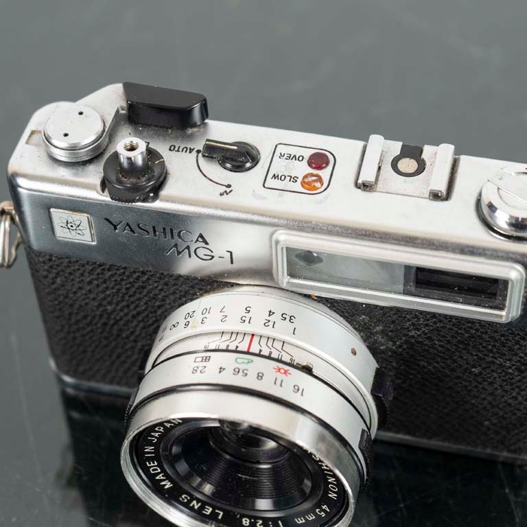 Cámara Yashica MG-1 - Equipamiento de Fotografía - imagen 2
