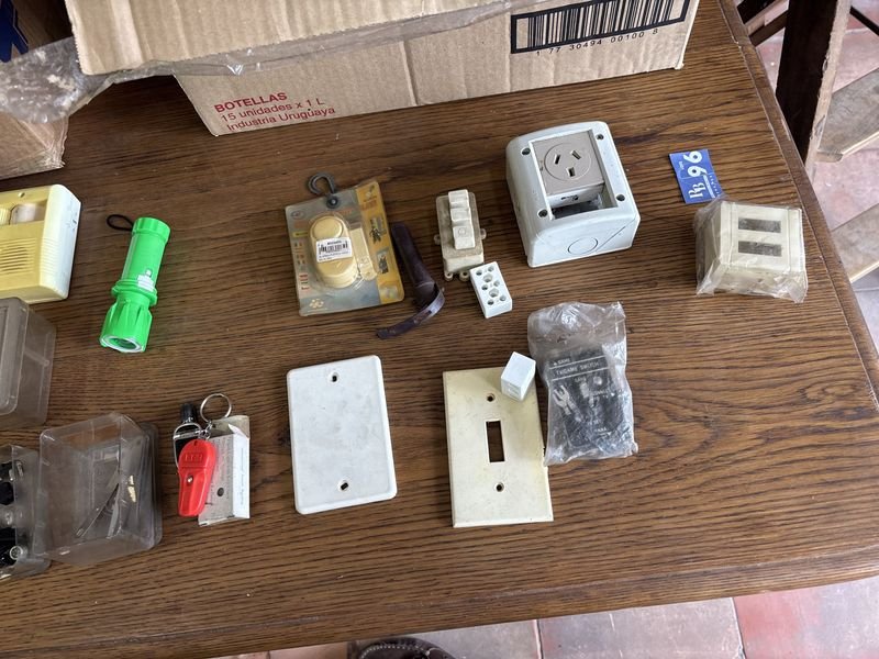 Componentes electrónicos y accesorios en venta - imagen 5