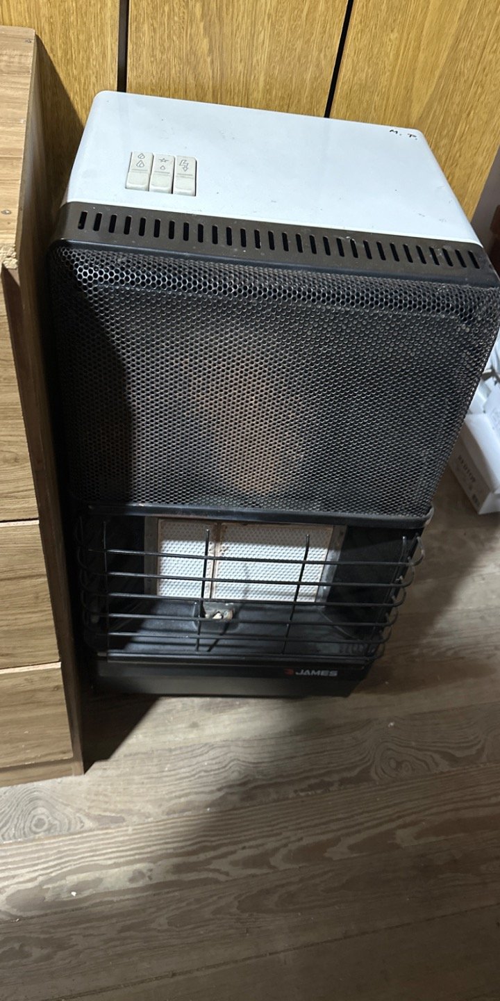 Lote siguiente: Estufa eléctrica JAMES