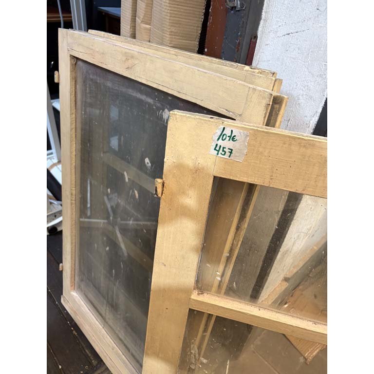 Item 2102406 - Image 1