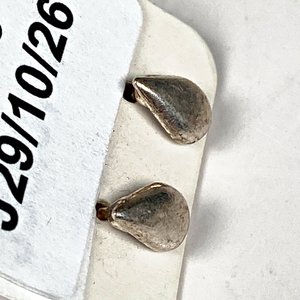 Par de Caravana de Plata con Diseño de Gota - imagen 3