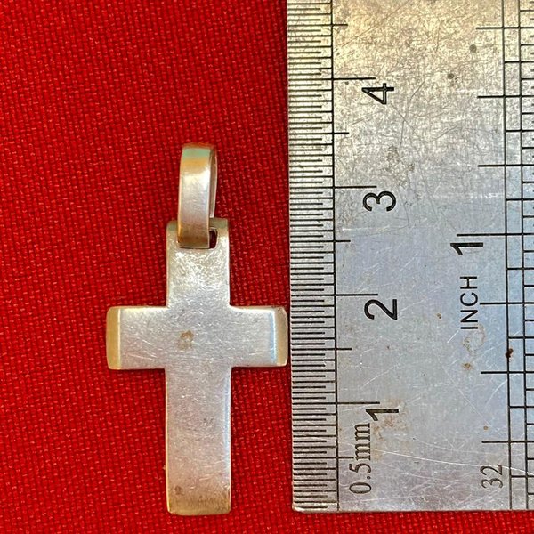 Tres crucifijos de Plata en excelente condición - imagen 9