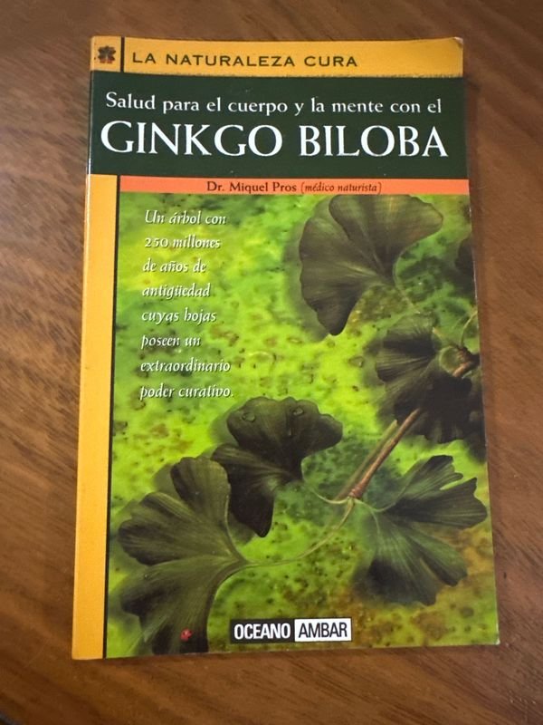 Lote siguiente: Libro de Salud con Ginkgo Biloba