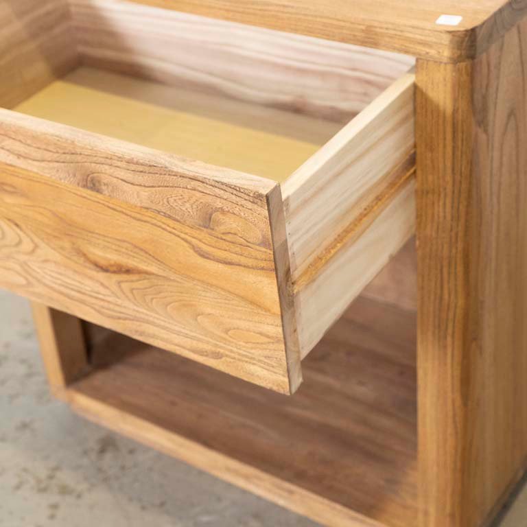 Item 2101847 - Image 1