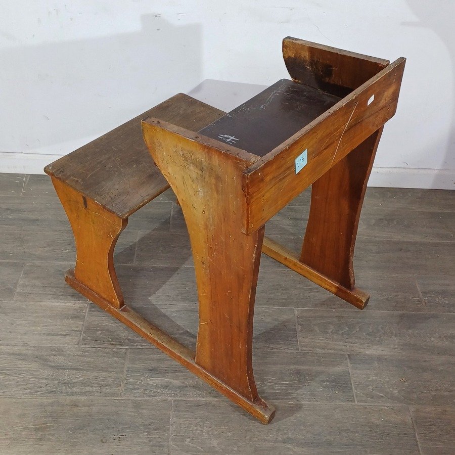 Pupitre para niños en madera, le hace falta la tapa - imagen 3