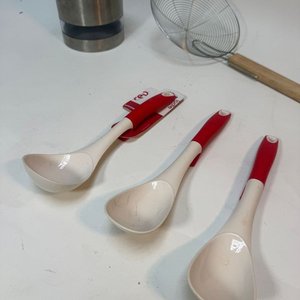 Set de Cucharones y Espumadera de Acero y Vidrio - imagen 5