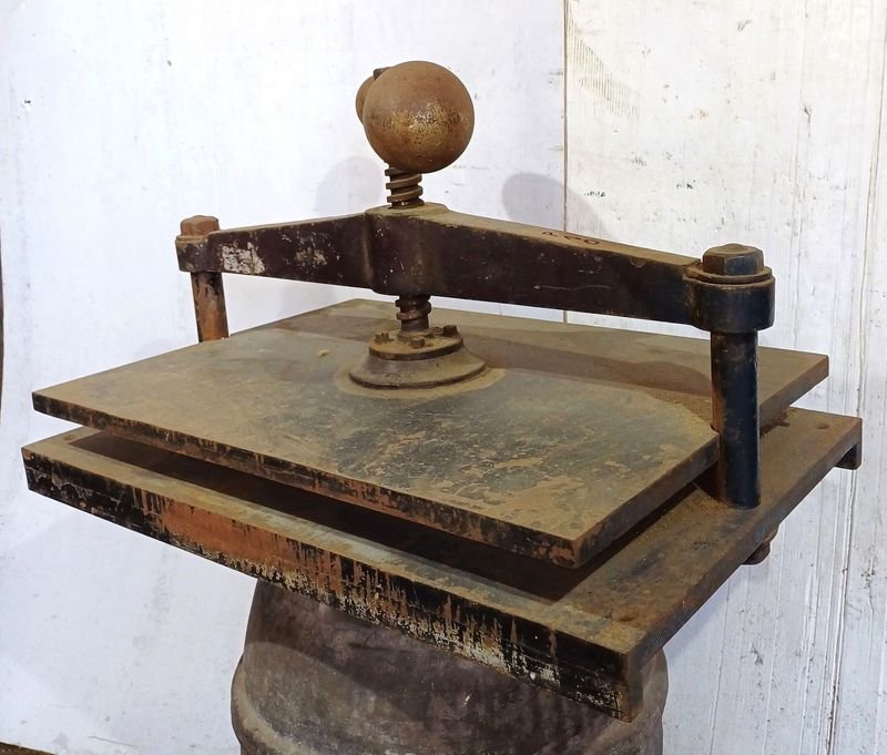 Item 900090 - Image 2