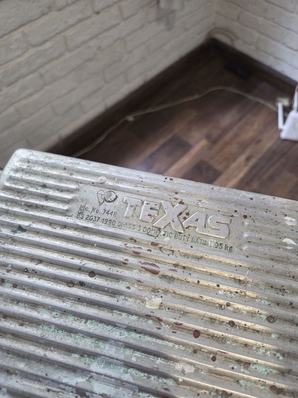 Escalera en aluminio marca Texas de alta calidad - imagen 3