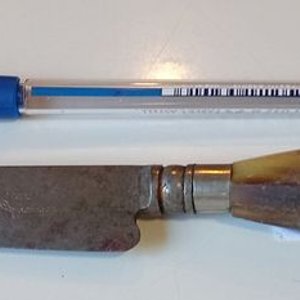 Lote anterior: Cuchillo Antiguo Franzwenk Solingen con Cabo de Guampa