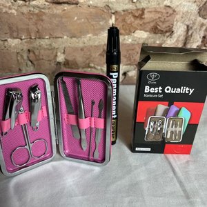 Neceser de Viaje con Set de Manicuría y Marcador Permanente - imagen 6