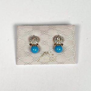 Par de Caravanas Turquesas con Detalles Brillantes y Madre Perla - imagen 1