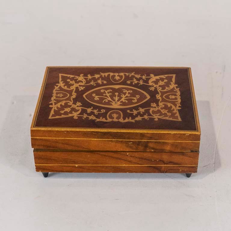 Item 2120556 - Image 0