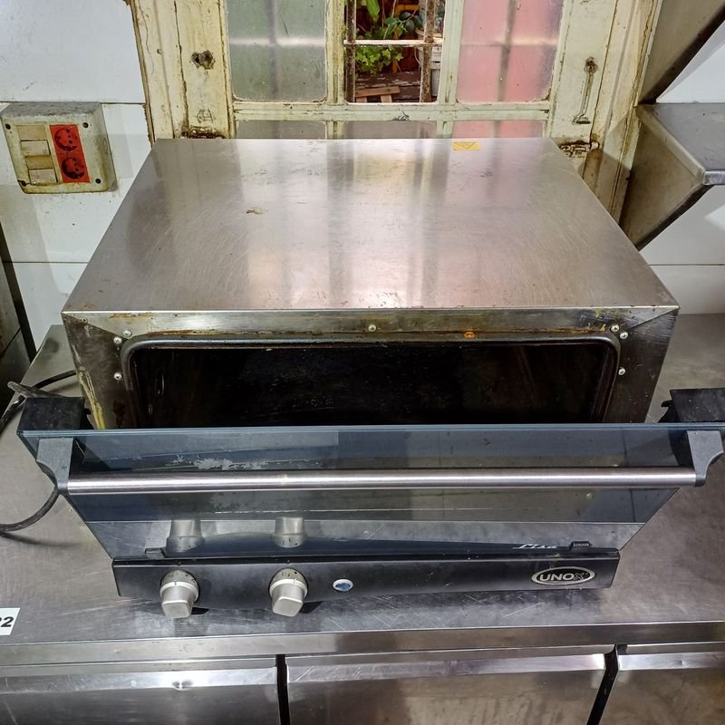 Horno convector marca Lisa en mal estado - imagen 6