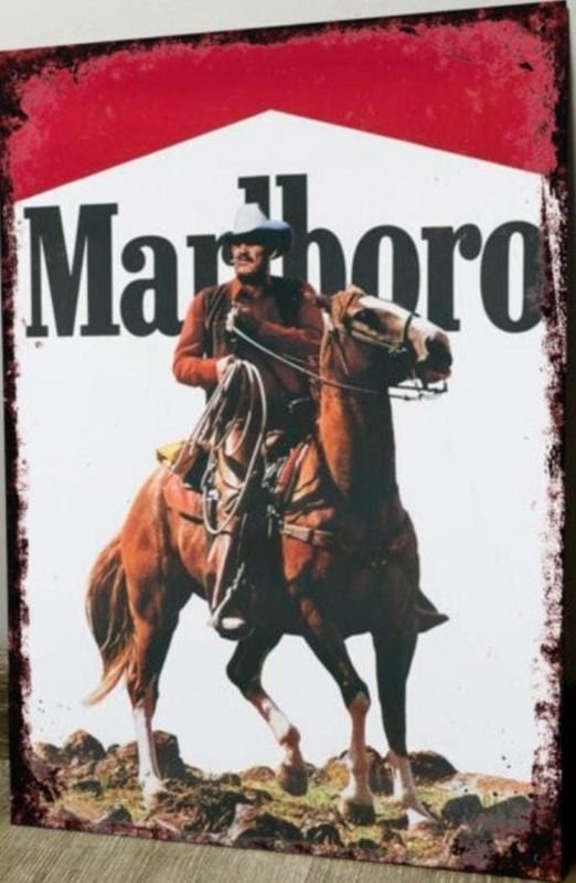 Cartel decorativo de Malboro en excelente condición