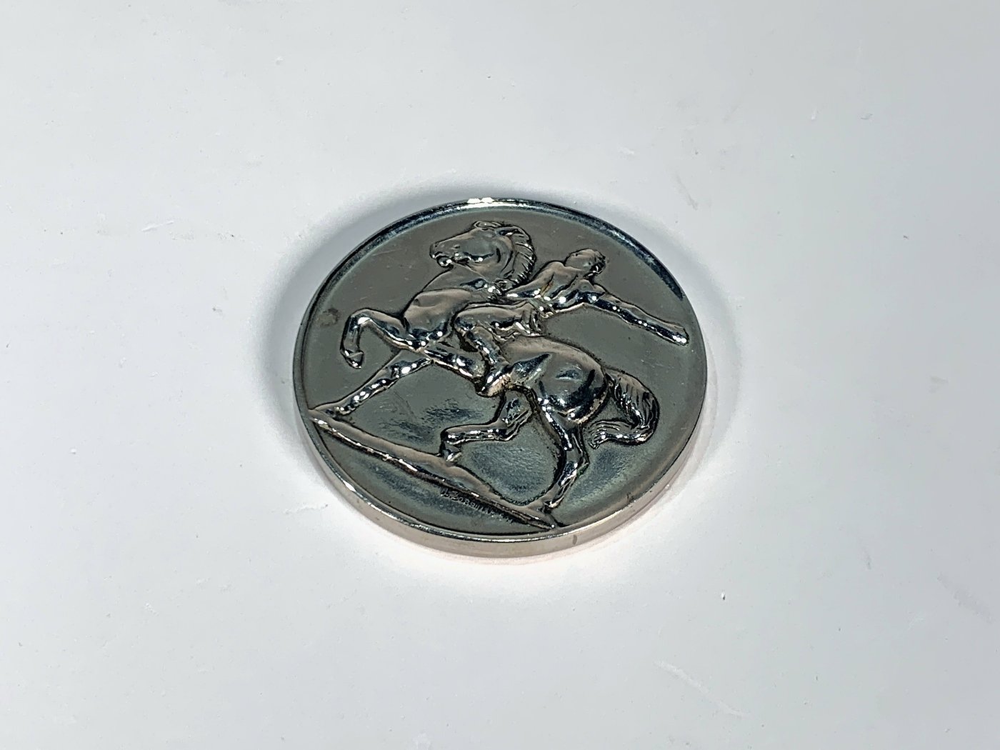 Medalla Bicentenario Mercedes 1988 Metal Plateado Hombre a Caballo