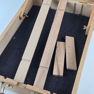Atril Caballete de Madera Plegable con Caja de Artista - imagen 5