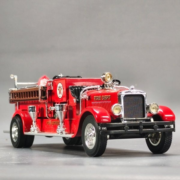 Colección de vehículos de bomberos y juguetes de alta calidad - imagen 10