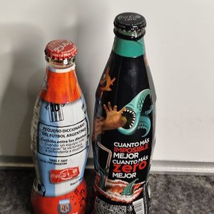 Dos Botellas Coca-Cola Zero Argentina Selladas con Contenido - imagen 2
