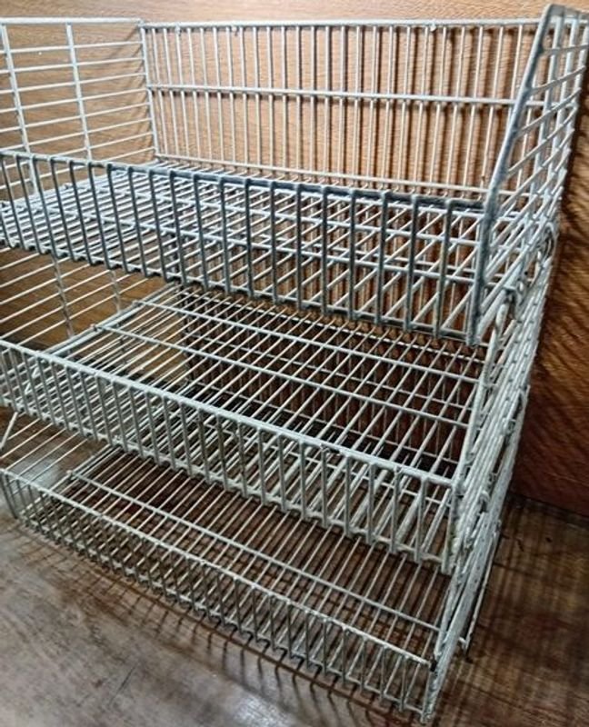 Canastos exhibidores metálicos apilables de alta calidad - imagen 3