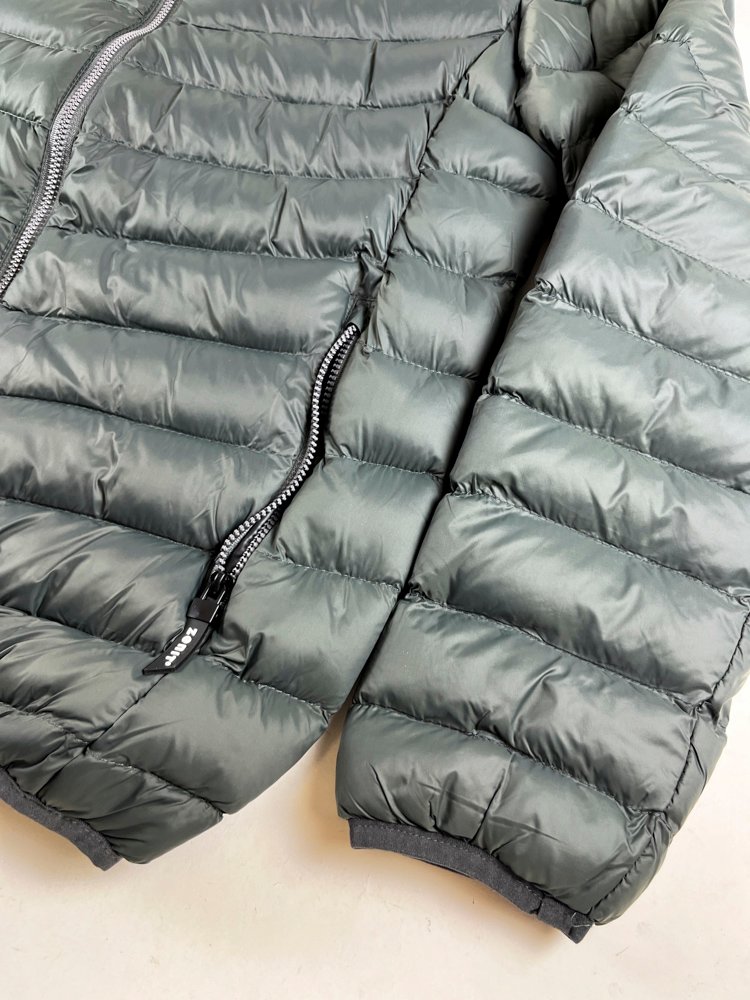 Campera inflada Zenit, Con capucha, color Gris, talle M. - imagen 2