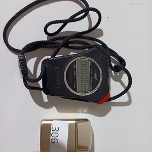 Lote siguiente: Cronómetro Digital Casio y Encendedor Dorado
