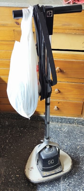 Item 880212 - Image 0