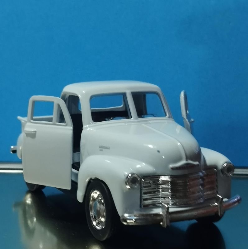 Item 902025 - Image 0