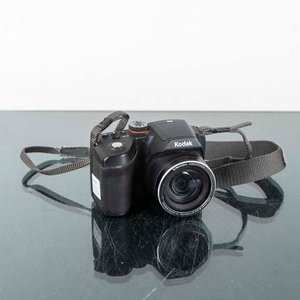 Lote siguiente: Cámara Digital Kodak Z-5010 con Correa
