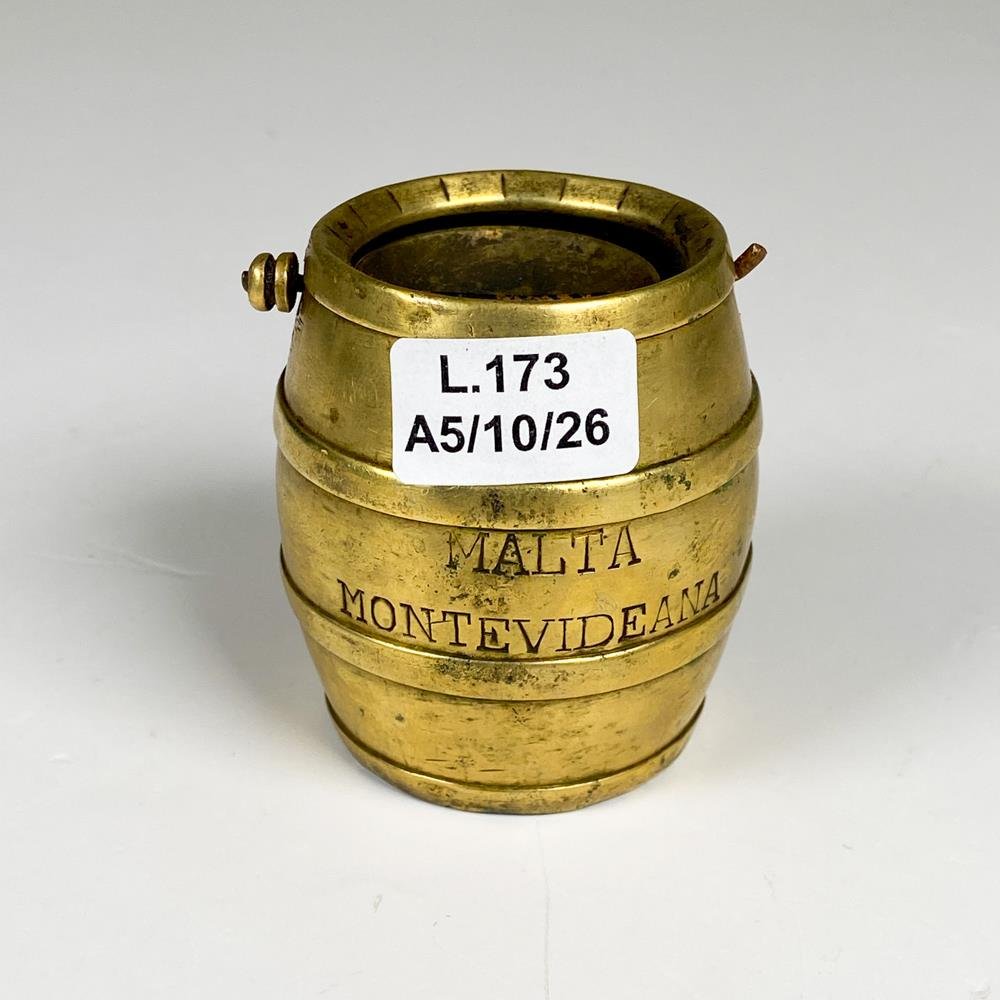 Barrilito de bronce Malta Montevideana ,altura 6 cm