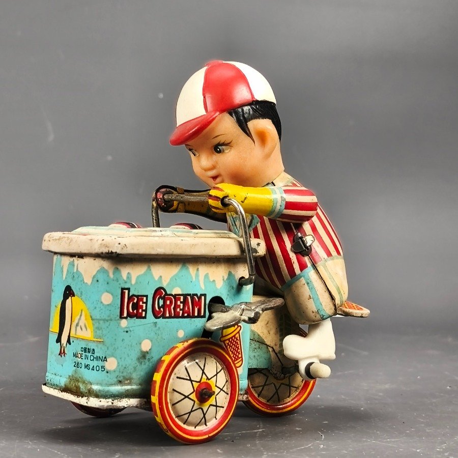 Item 17677 - Image 7