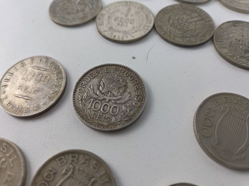 Colección de monedas brasileñas y lira siria en plata - imagen 18