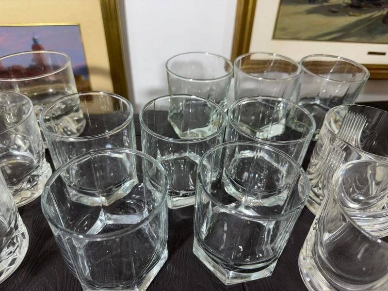 Gran lote de vasos de vidrio de alta calidad - imagen 7