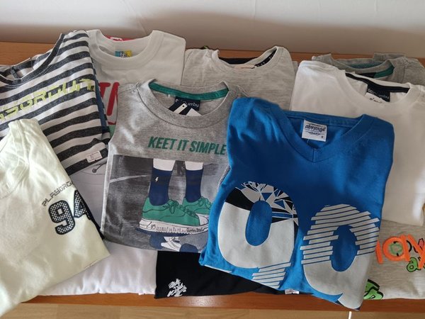 Conjunto de shorts y remeras para hombre - imagen 1