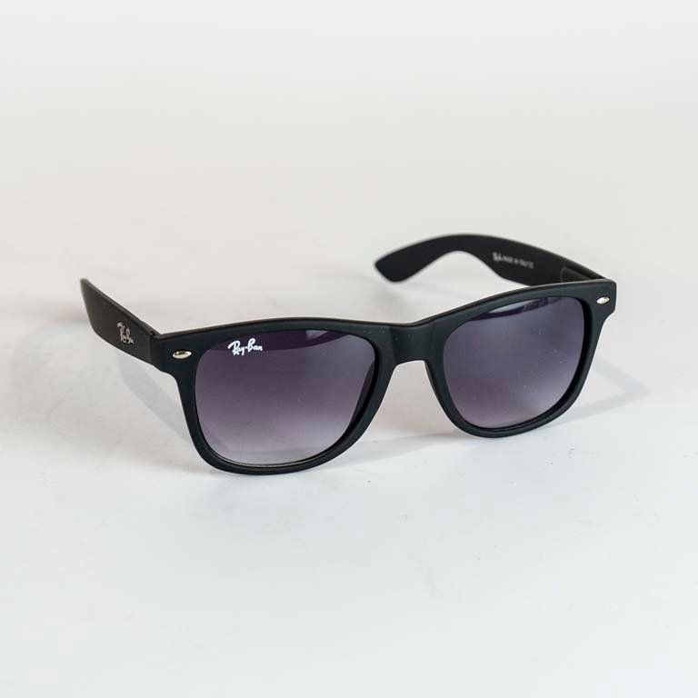 Lote siguiente: Lentes de sol de alta calidad