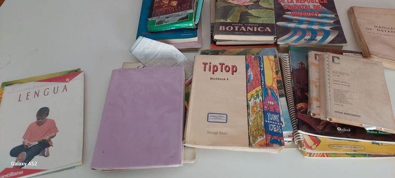 Lote de libros y materiales - imagen 5