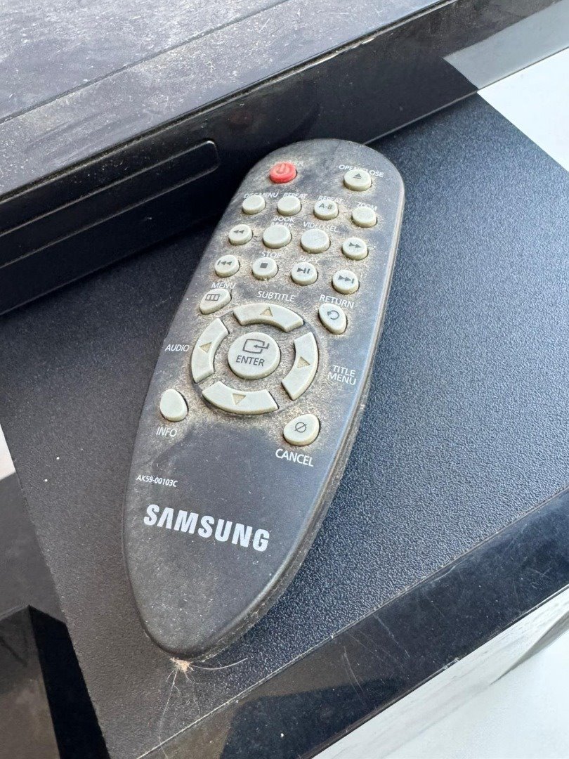 Sistema de Cine en Casa Samsung con Subwoofer y Control - imagen 3